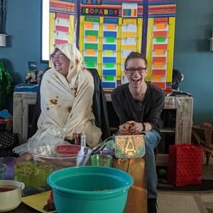 Meet your Posher, Randi